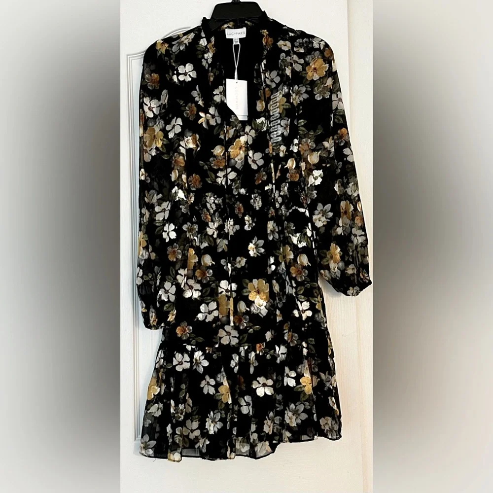 NWT Lucy Paris black Floral long sleeve lined dress women’s size small - Picture 1 of 4